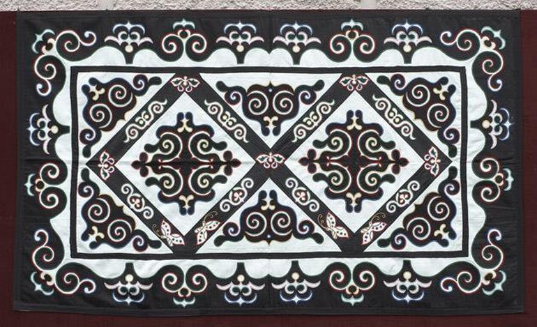 Оформление площадки-локации этнокультурной лаборатории на территории этнокомплекса Тэму