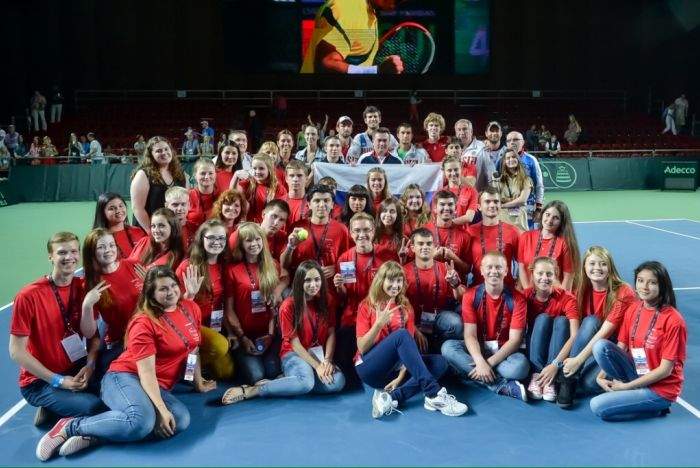 Студенты и сотрудники ВГУЭС приняли участие в проведении матча Кубка Дэвиса