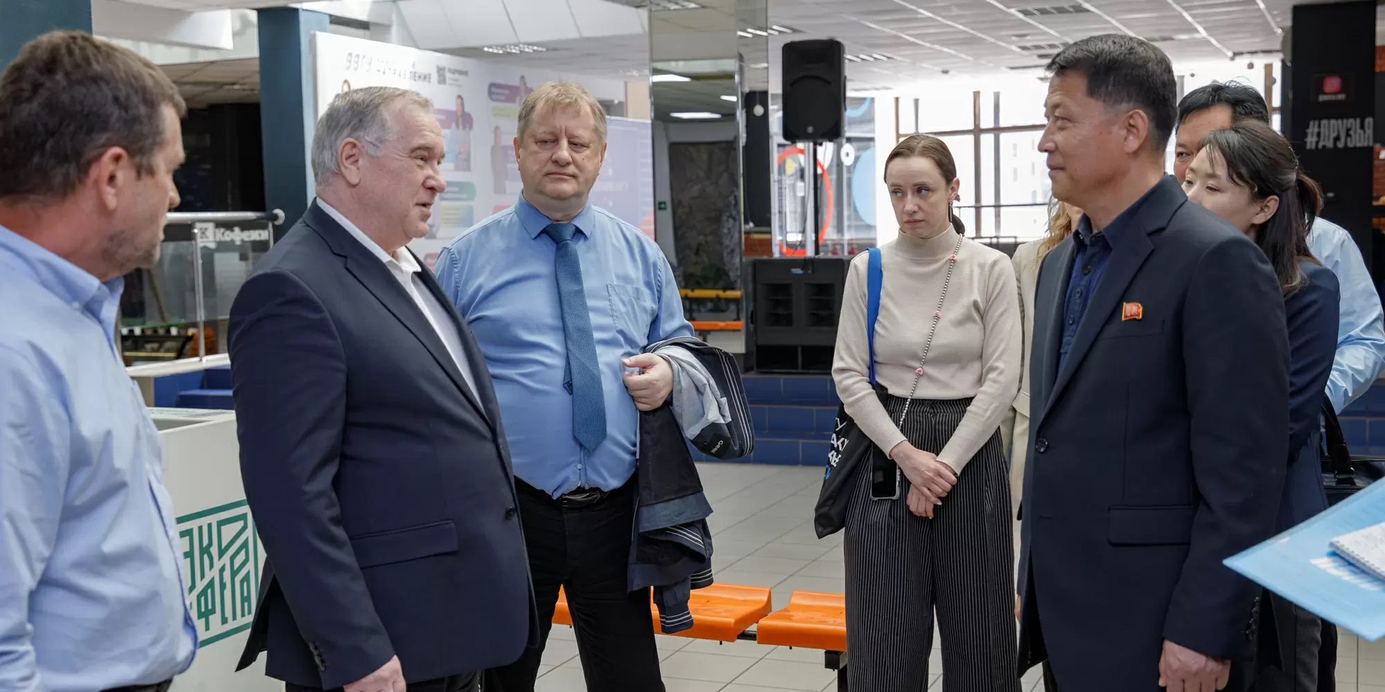 Vladivostok State University Hosts North Korean Delegation Tour