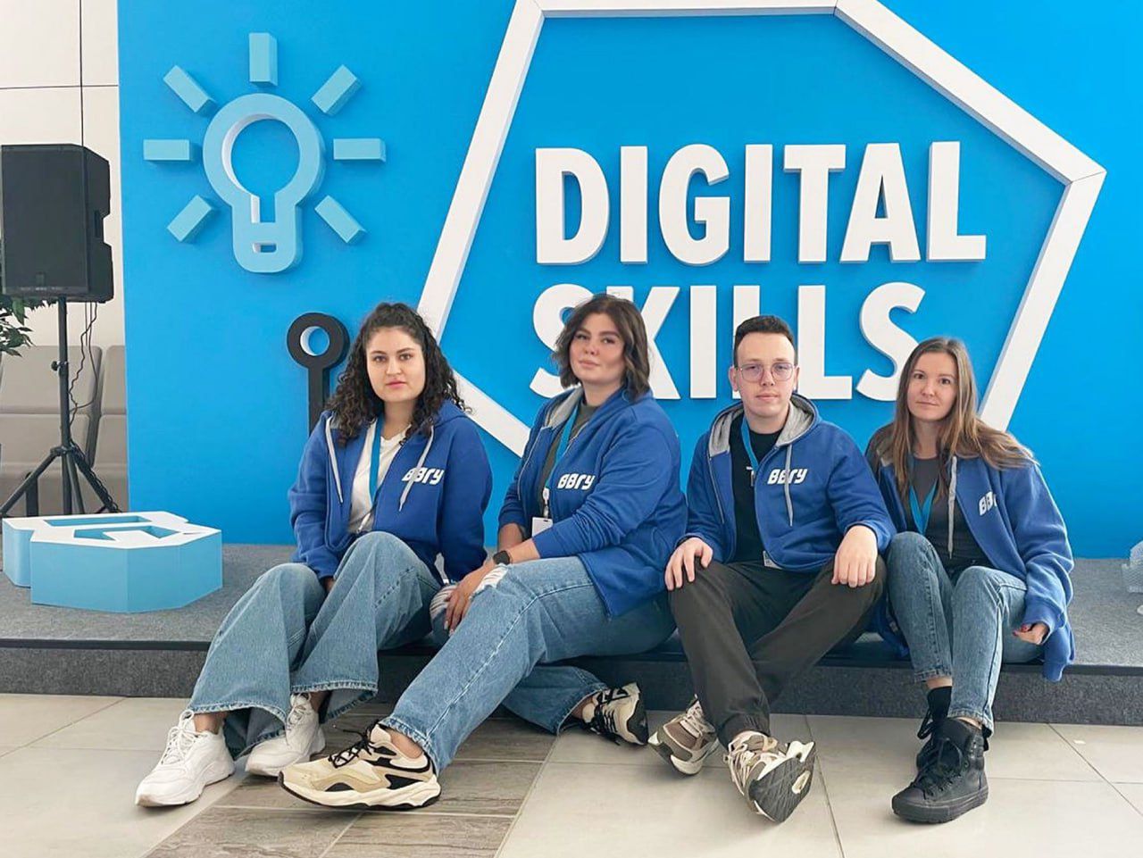 Продвижение института Международного бизнеса, экономики и управления в социальных сетях