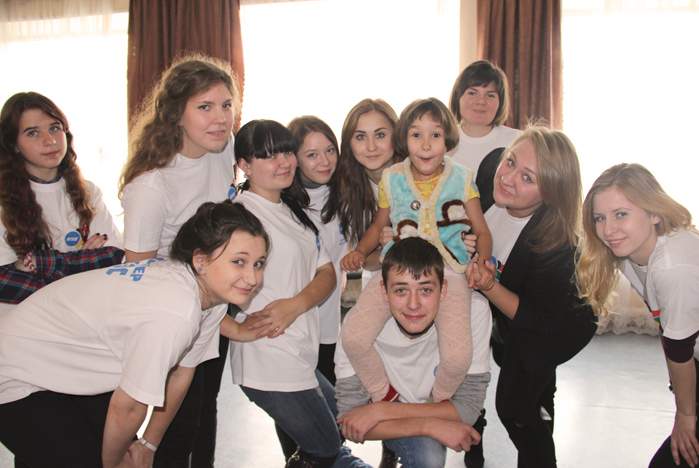Волонтеры ВГУЭС встретились с воспитанниками «Паруса надежды»