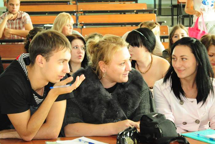 Студенческий Совет ВГУЭС поощрил старост студенческих групп